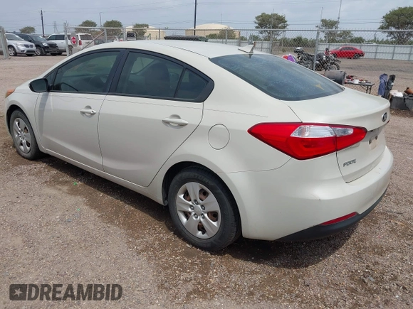 2015 Kia Forte LX with VIN KNAFK4A66F5314811, listed as a IAAI auction lot 42054640 with 123,901 mi miles. Bid and sale history available at carsss.com. Image 3.
