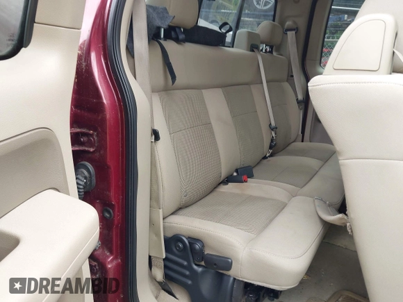 2004 Ford F-150 XLT с VIN 1FTPX145X4FA25500, выставлен на аукционе IAAI как лот 42697191 с пробегом 160 669 миль миль и . История ставок и продаж доступна на DreamBid. Изображение 8.
