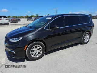 2023 Chrysler Pacifica Touring L with VIN 2C4RC1BGXPR505400, listed as a Copart auction lot 61940455 with 78,545 mi miles and Clean title. Bid and sale history available at DreamBid. Image 1.