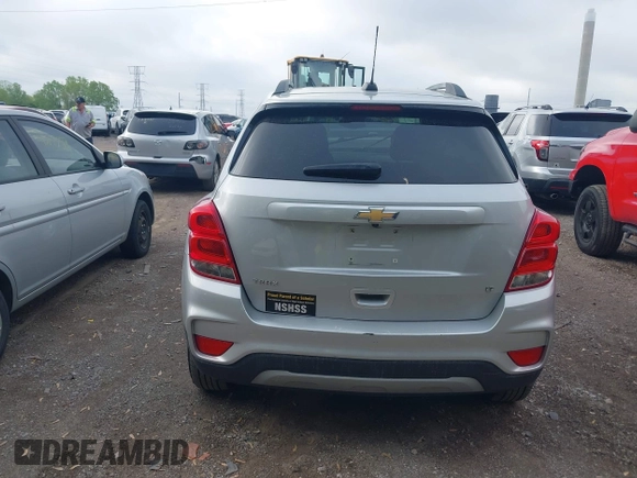 2018 Chevrolet Trax LT with VIN 3GNCJLSB7JL384770, listed as a IAAI auction lot 42176755 with 105,734 mi miles and . Bid and sale history available at carsss.com. Image 16.