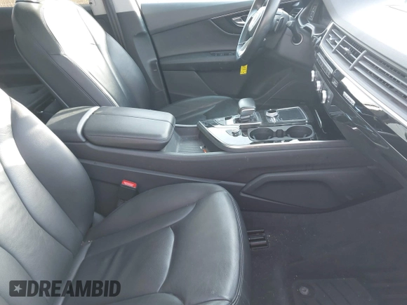 2017 Audi Q7 Premium Plus z VIN WA1LAAF75HD019470, wystawiony jako IAAI lot #41724853 z przebiegiem 85 301 mil mil oraz . Historia ofert i sprzedaży dostępna na DreamBid. Obrazek 5.