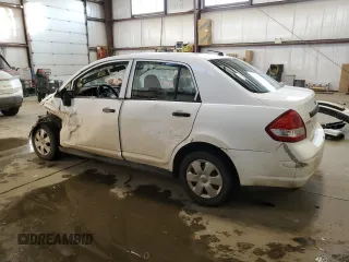 2009 Nissan Versa 1.6 with VIN 3N1CC11E59L477417, listed as a Copart auction lot 88986075 with 0 mi miles and Salvage Title. Bid and sale history available at carsss.com. Image 2.