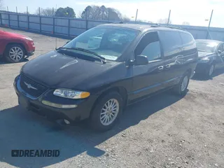 2000 Chrysler Town & Country LX with VIN 1C4GP44G6YB690782, listed as a IAAI auction lot 41661036 with 287,967 mi miles and . Bid and sale history available at DreamBid. Image 2.