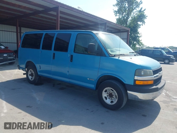 2005 Chevrolet Express Passenger with VIN 1GAHG35U651196998, listed as a IAAI auction lot 42306716 with 206,975 mi miles and . Bid and sale history available at DreamBid. Image 1.