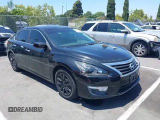 2013 Nissan Altima SV with VIN 1N4AL3AP7DC210257, listed as a IAAI auction lot 42661913 with 143,079 mi miles and . Bid and sale history available at DreamBid. Image 1.