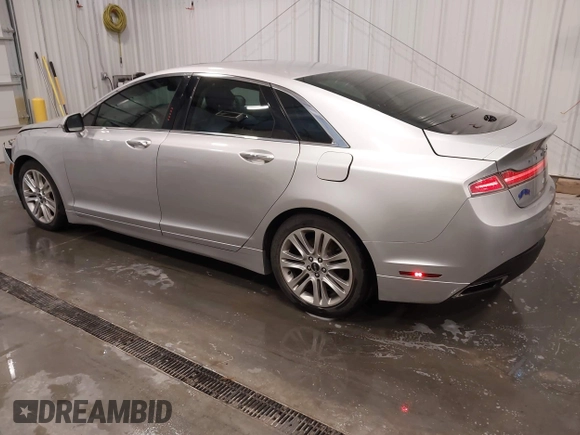 2016 Lincoln MKZ with VIN 3LN6L2G91GR606897, listed as a IAAI auction lot 41946522 with 143,347 mi miles and . Bid and sale history available at DreamBid. Image 3.
