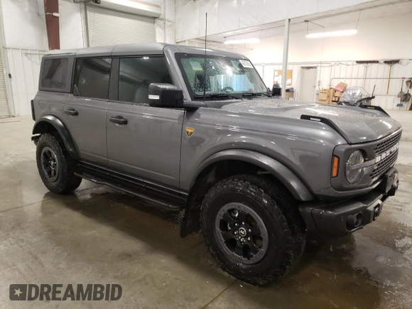 2022 Ford Bronco with VIN 1FMEE5DPXNLA75365, listed as a Copart auction lot 46787885 with 24,676 mi miles and Salvage Title. Bid and sale history available at DreamBid. Image 4.