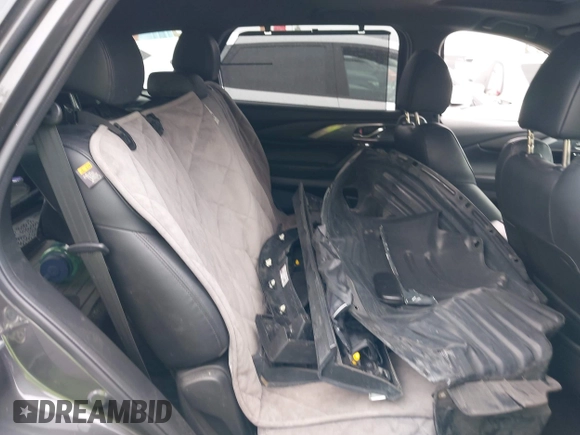 2018 Mazda CX-9 Grand Touring with VIN JM3TCBDY1J0200183, listed as a IAAI auction lot 42408132 with 69,023 mi miles and . Bid and sale history available at DreamBid. Image 8.