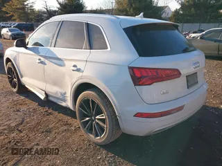 2020 Audi Q5 Premium Plus with VIN WA1BNAFY3L2060967, listed as a IAAI auction lot 41344576 with 74,755 mi miles. Bid and sale history available at carsss.com. Image 3.