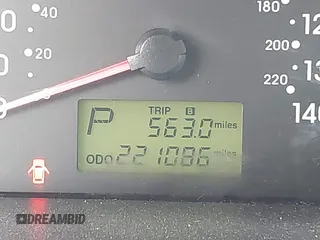 2004 Kia Spectra LX z VIN KNAFE121345017467, wystawiony jako IAAI lot #41911311 z przebiegiem 221 086 mil mil oraz . Historia ofert i sprzedaży dostępna na DreamBid. Obrazek 15.