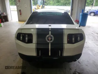 2010 Ford Mustang V6 with VIN 1ZVBP8ANXA5130978, listed as a Copart auction lot 55285385 with 127,633 mi miles and Salvage Title. Bid and sale history available at DreamBid. Image 6.
