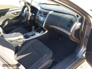 2015 Nissan Altima 2.5 with VIN 1N4AL3AP8FN326865, listed as a IAAI auction lot 41803486 with 114,548 mi miles. Bid and sale history available at carsss.com. Image 5.