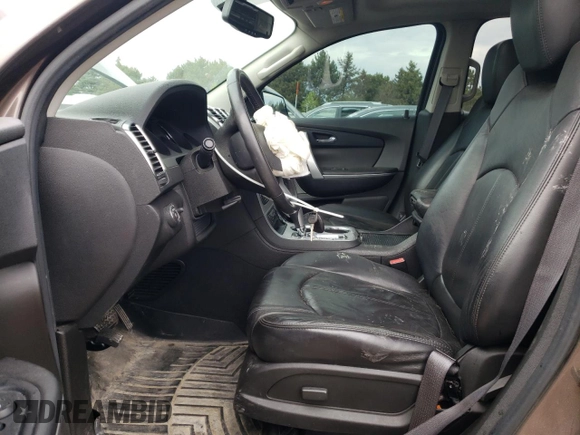 2010 GMC Acadia SLT1 with VIN 1GKLRMED3AJ105346, listed as a Copart auction lot 54602115 with 111,331 mi miles and Salvage title. Bid and sale history available at DreamBid. Image 7.