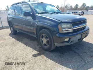 2004 Chevrolet TrailBlazer EXT LT with VIN 1GNET16S046124176, listed as a IAAI auction lot 41784048 with 186,297 mi miles. Bid and sale history available at carsss.com. Image 1.