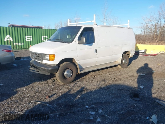 2004 Ford Econoline Cargo with VIN 1FTSE34L84HA87783, listed as a IAAI auction lot 41222516 with 245,991 mi miles and . Bid and sale history available at carsss.com. Image 2.