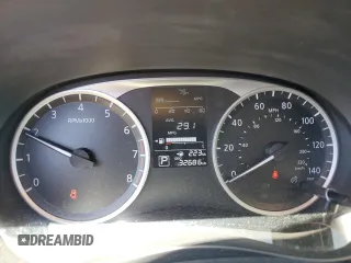 2020 Nissan Kicks S z VIN 3N1CP5BV6LL506957, wystawiony jako Copart lot #56199275 z przebiegiem 32 686 mil mil oraz Szkoda całkowita • Salvage title. Historia ofert i sprzedaży dostępna na DreamBid. Obrazek 9.