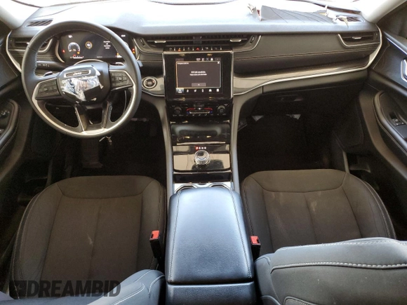 2023 Jeep Grand Cherokee Laredo z VIN 1C4RJKAG2P8776623, wystawiony jako Copart lot #53134765 z przebiegiem 50 413 mil mil oraz Czysty tytuł • Clean title. Historia ofert i sprzedaży dostępna na DreamBid. Obrazek 8.