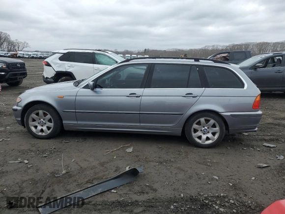 2004 BMW 3 Series 325xi with VIN WBAEP33434PF04105, listed as a Copart auction lot 47233675 with 147,410 mi miles and Clean Title. Bid and sale history available at carsss.com. Image 2.