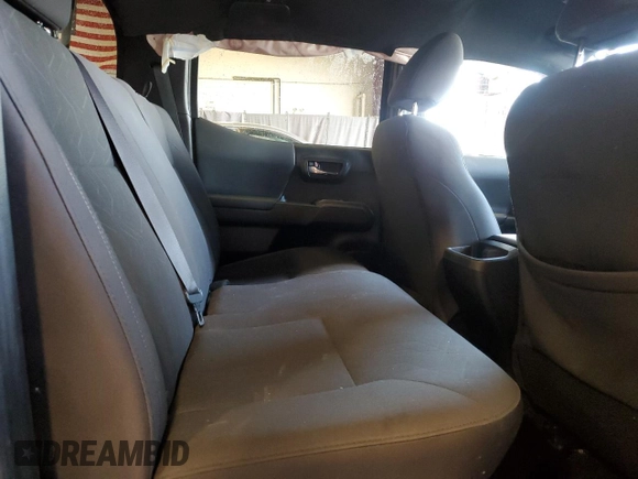 2019 Toyota Tacoma SR z VIN 3TMCZ5AN8KM197011, wystawiony jako Copart lot #56198675 z przebiegiem 117 363 mil mil oraz Szkoda całkowita • Salvage title. Historia ofert i sprzedaży dostępna na DreamBid. Obrazek 10.