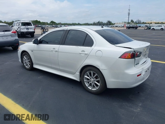 2016 Mitsubishi Lancer ES z VIN JA32U2FU7GU000923, wystawiony jako IAAI lot #42238951 z przebiegiem 134 955 mil mil oraz . Historia ofert i sprzedaży dostępna na DreamBid. Obrazek 3.
