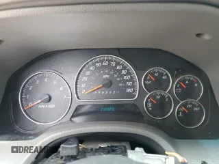 2007 GMC Envoy SLE with VIN 1GKDS13S372202199, listed as a Copart auction lot 54424705 with 239,923 mi miles and Clean Title. Bid and sale history available at carsss.com. Image 9.