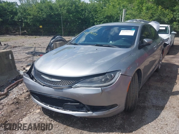 2015 Chrysler 200 S с VIN 1C3CCCBB5FN696911, выставлен на аукционе IAAI как лот 42394373 с пробегом 142 101 миль миль и . История ставок и продаж доступна на DreamBid. Изображение 2.