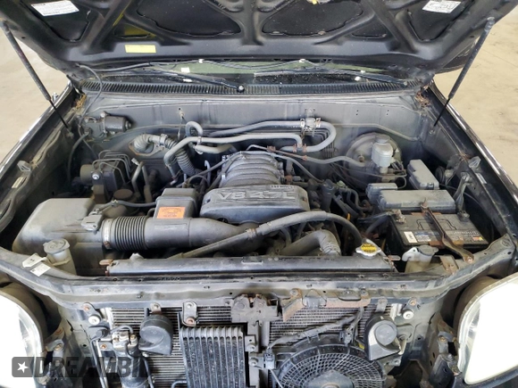2003 Toyota Sequoia Limited with VIN 5TDBT48A93S188748, listed as a Copart auction lot 55455425 with 272,135 mi miles and Clean Title. Bid and sale history available at DreamBid. Image 12.