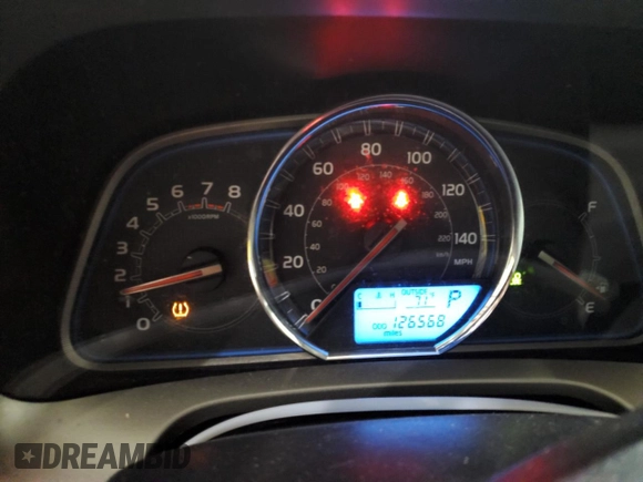 2013 Toyota RAV4 Limited с VIN 2T3DFREV4DW016521, выставлен на аукционе Copart как лот 59694935 с пробегом 126 568 миль миль и На запчасти • Non repairable. История ставок и продаж доступна на DreamBid. Изображение 9.