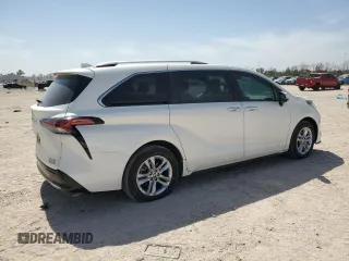 2021 Toyota Sienna Limited with VIN 5TDZRKEC3MS030334, listed as a Copart auction lot 48977875 with 69,531 mi miles and Salvage Title. Bid and sale history available at carsss.com. Image 3.