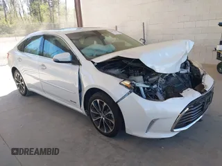 2016 Toyota Avalon Hybrid XLE Premium with VIN 4T1BD1EB2GU048496, listed as a IAAI auction lot 42047633 with 68,900 mi miles. Bid and sale history available at carsss.com. Image 1.