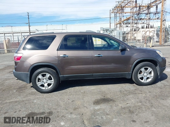 2012 GMC Acadia SL z VIN 1GKKRNED3CJ354704, wystawiony jako IAAI lot #40573753 z przebiegiem 204 635 mil mil oraz . Historia ofert i sprzedaży dostępna na DreamBid. Obrazek 13.