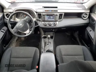 2015 Toyota RAV4 LE z VIN JTMBFREV1FD147591, wystawiony jako Copart lot #64613005 z przebiegiem 119 718 mil mil oraz Szkoda całkowita • Salvage title. Historia ofert i sprzedaży dostępna na DreamBid. Obrazek 8.