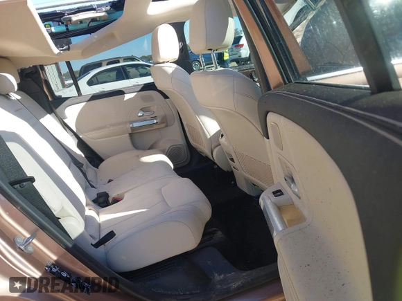 2023 Mercedes-Benz EQB 350 z VIN W1N9M1DB8PN016899, wystawiony jako IAAI lot #40928016 z przebiegiem 37 293 mil mil oraz . Historia ofert i sprzedaży dostępna na DreamBid. Obrazek 8.