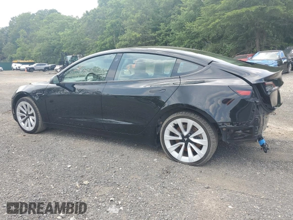 2023 Tesla Model 3 z VIN 5YJ3E1EAXPF451972, wystawiony jako Copart lot #60165475 z przebiegiem 104 902 mil mil oraz Czysty tytuł • Clean title. Historia ofert i sprzedaży dostępna na DreamBid. Obrazek 2.