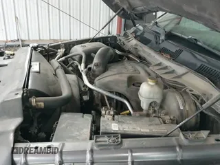 2014 Ram 1500 Express z VIN 1C6RR7FT3ES370207, wystawiony jako IAAI lot #43062917 z przebiegiem 167 739 mil mil oraz . Historia ofert i sprzedaży dostępna na DreamBid. Obrazek 19.