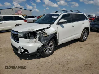 2015 Toyota Highlander XLE z VIN 5TDJKRFHXFS082650, wystawiony jako Copart lot #55861335 z przebiegiem 136 919 mil mil oraz Szkoda całkowita • Salvage title. Historia ofert i sprzedaży dostępna na DreamBid. Obrazek 1.