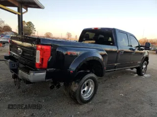 2019 Ford F-350 XL z VIN 1FT8W3DT8KEG64950, wystawiony jako Copart lot #87010314 z przebiegiem Nie podano mil oraz Szkoda całkowita • Salvage title. Historia ofert i sprzedaży dostępna na DreamBid. Obrazek 3.