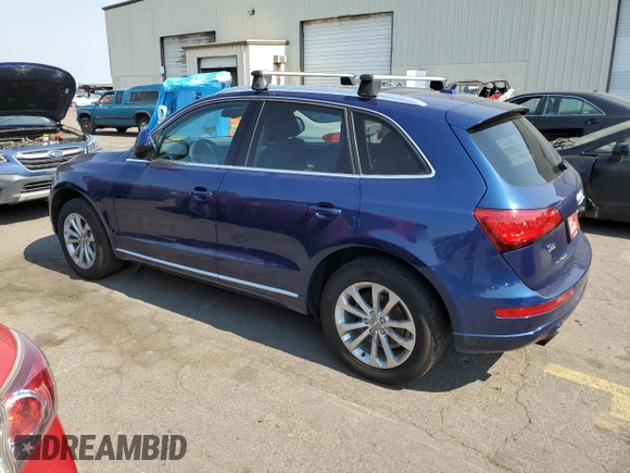 2014 Audi Q5 Premium Plus with VIN WA1LFAFP7EA050329, listed as a Copart auction lot 70219814 with 0 mi miles and Salvage Title. Bid and sale history available at carsss.com. Image 2.