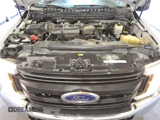 2019 Ford Super Duty F-250 SRW XL with VIN 1FT7W2A65KEF78449, listed as a Copart auction lot 44444775 with 136,019 mi miles and Clean Title. Bid and sale history available at carsss.com. Image 12.