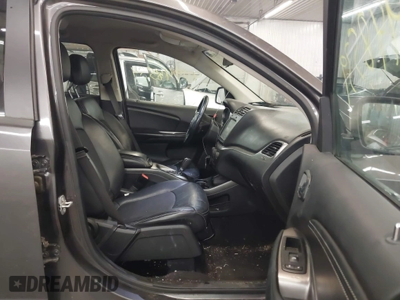 2018 Dodge Journey Crossroad with VIN 3C4PDDGG4JT388786, listed as a IAAI auction lot 40948539 with 122,449 mi miles. Bid and sale history available at carsss.com. Image 5.