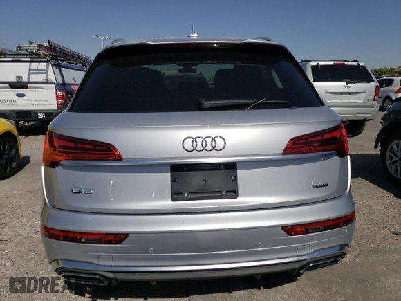 2024 Audi Q5 S line Premium with VIN WA1G2AFY5R2084291, listed as a Copart auction lot 72341454 with 656 mi miles and Salvage title. Bid and sale history available at DreamBid. Image 6.