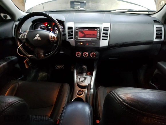 2012 Mitsubishi Outlander GT z VIN JA4JT5AX5CU003648, wystawiony jako Copart lot #48328185 z przebiegiem 223 513 mil mil oraz Czysty tytuł • Clean title. Historia ofert i sprzedaży dostępna na DreamBid. Obrazek 8.