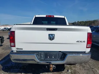 2018 Ram 1500 Tradesman with VIN 1C6RR7KM5JS262518, listed as a IAAI auction lot 41557220 with 145,989 mi miles and . Bid and sale history available at DreamBid. Image 17.