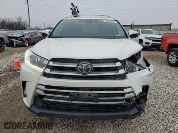 2017 Toyota Highlander Limited with VIN 5TDDZRFH7HS388832, listed as a Copart auction lot 44431435 with 136,284 mi miles and Salvage title. Bid and sale history available at DreamBid. Image 5.