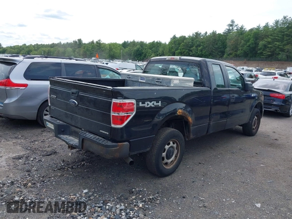 2011 Ford F-150 XL with VIN 1FTFX1EF7BFA67767, listed as a IAAI auction lot 42399898 with 255,994 mi miles and . Bid and sale history available at DreamBid. Image 4.