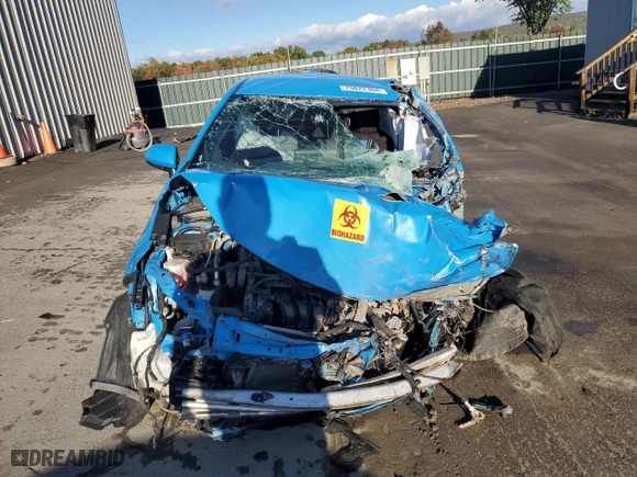2021 Toyota Corolla Hatchback XSE with VIN JTNA4MBE1M3126859, listed as a Copart auction lot 75822304 with 0 mi miles and Salvage Title. Bid and sale history available at carsss.com. Image 5.