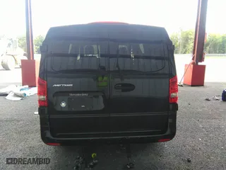 2018 Mercedes-Benz Metris Passenger Van with VIN WD4PG2EE1J3354805, listed as a IAAI auction lot 39683564 with 17,092 mi miles. Bid and sale history available at carsss.com. Image 17.