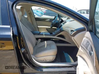 2017 Lincoln MKZ Reserve with VIN 3LN6L5E99HR650040, listed as a IAAI auction lot 42582415 with 56,082 mi miles and . Bid and sale history available at DreamBid. Image 5.