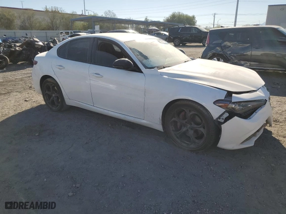 2018 Alfa Romeo Giulia with VIN ZARFAEDN8J7595706, listed as a Copart auction lot 73510154 with 43,734 mi miles and Salvage Title. Bid and sale history available at carsss.com. Image 4.