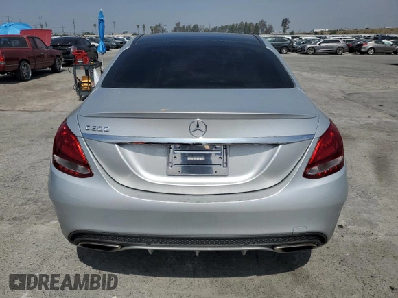 2016 Mercedes-Benz C 300 z VIN 55SWF4JB9GU140638, wystawiony jako Copart lot #52838255 z przebiegiem 92 659 mil mil oraz Szkoda całkowita • Salvage title. Historia ofert i sprzedaży dostępna na DreamBid. Obrazek 6.